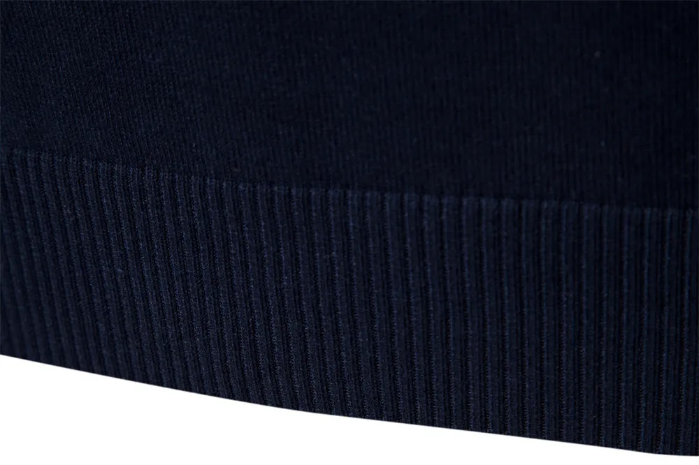 Herren Strickpullover mit Viertelreißverschluss – Eleganter Streifen-Look für Alltag und Büro