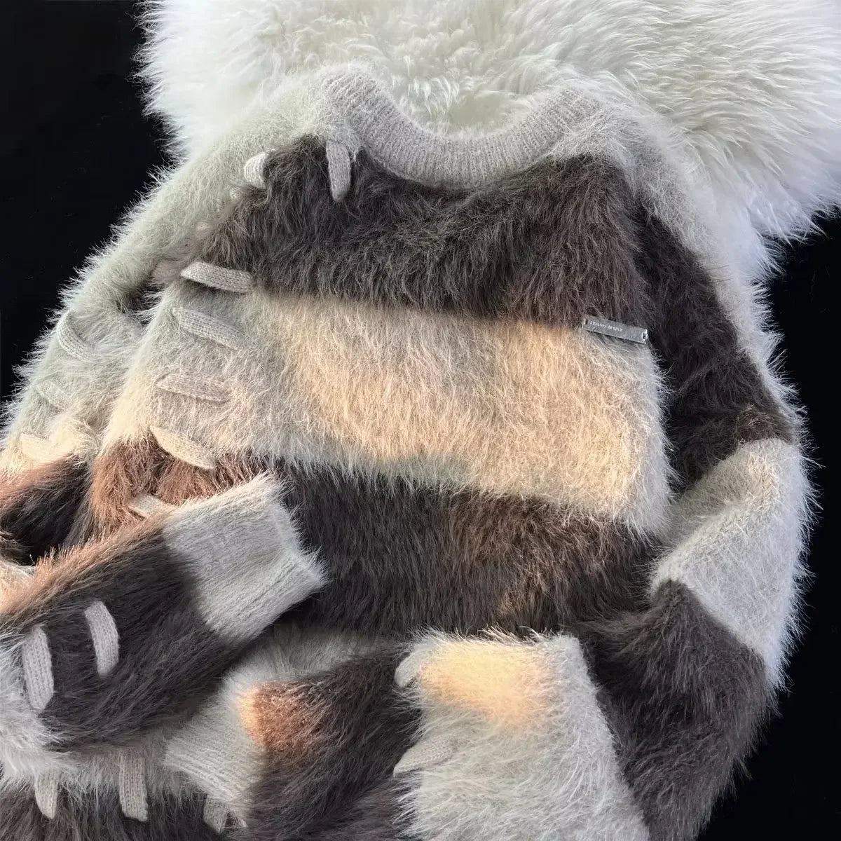 Lukas – Japanischer Stil Weicher Supplemink Pullover mit breiten Streifen