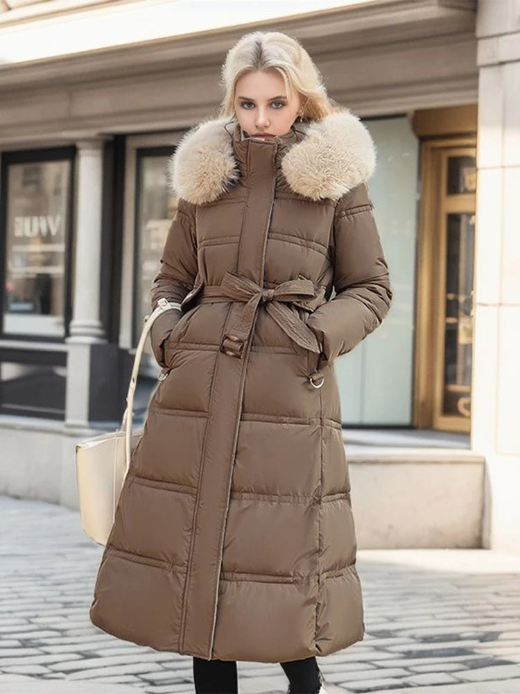 Anne - Winterjacke mit Fellkragen und Gürtel