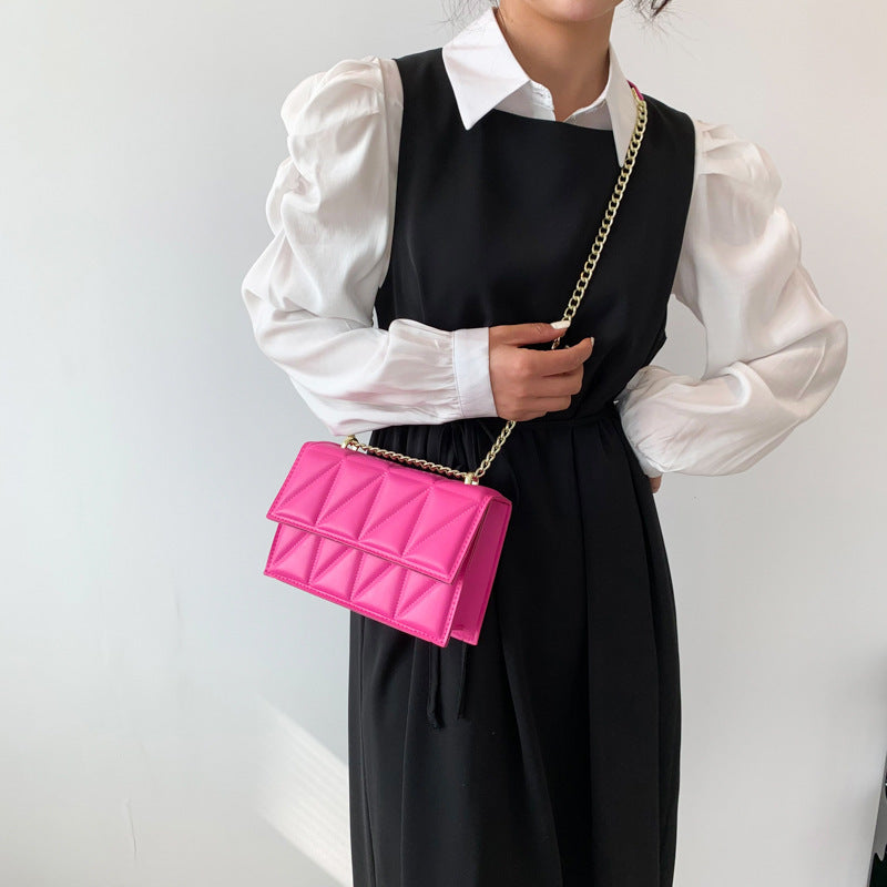 Phoebe – Modische Kettenschultertasche für Damen