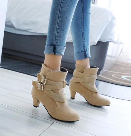 Natasha – Leder Damenstiefeletten mit hohem Absatz und warmem Innenfutter