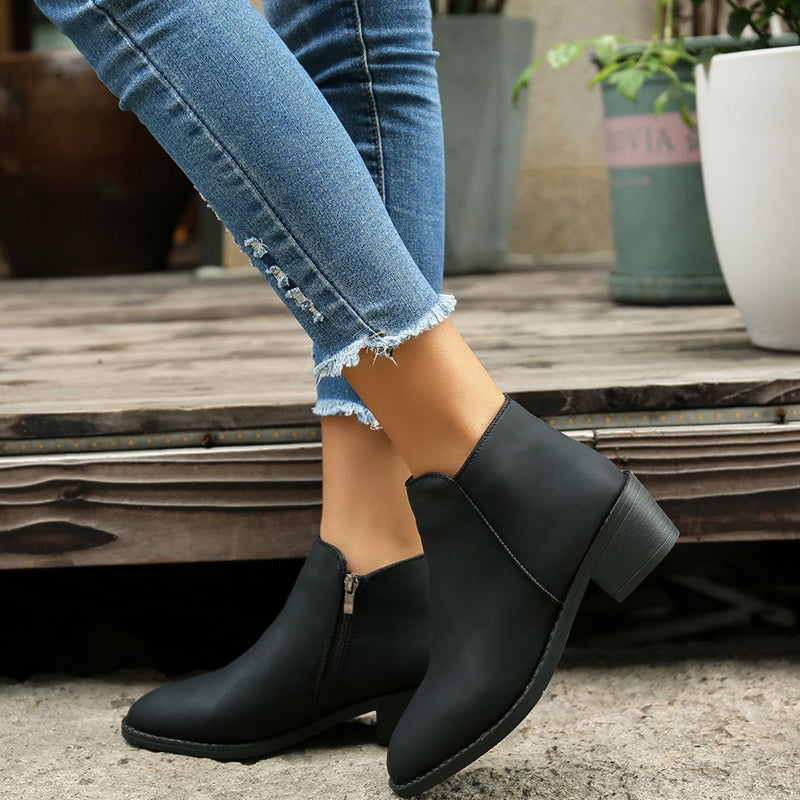 Shirley – Chunky Damenstiefel mit mittlerem Absatz und Seitenreißverschluss