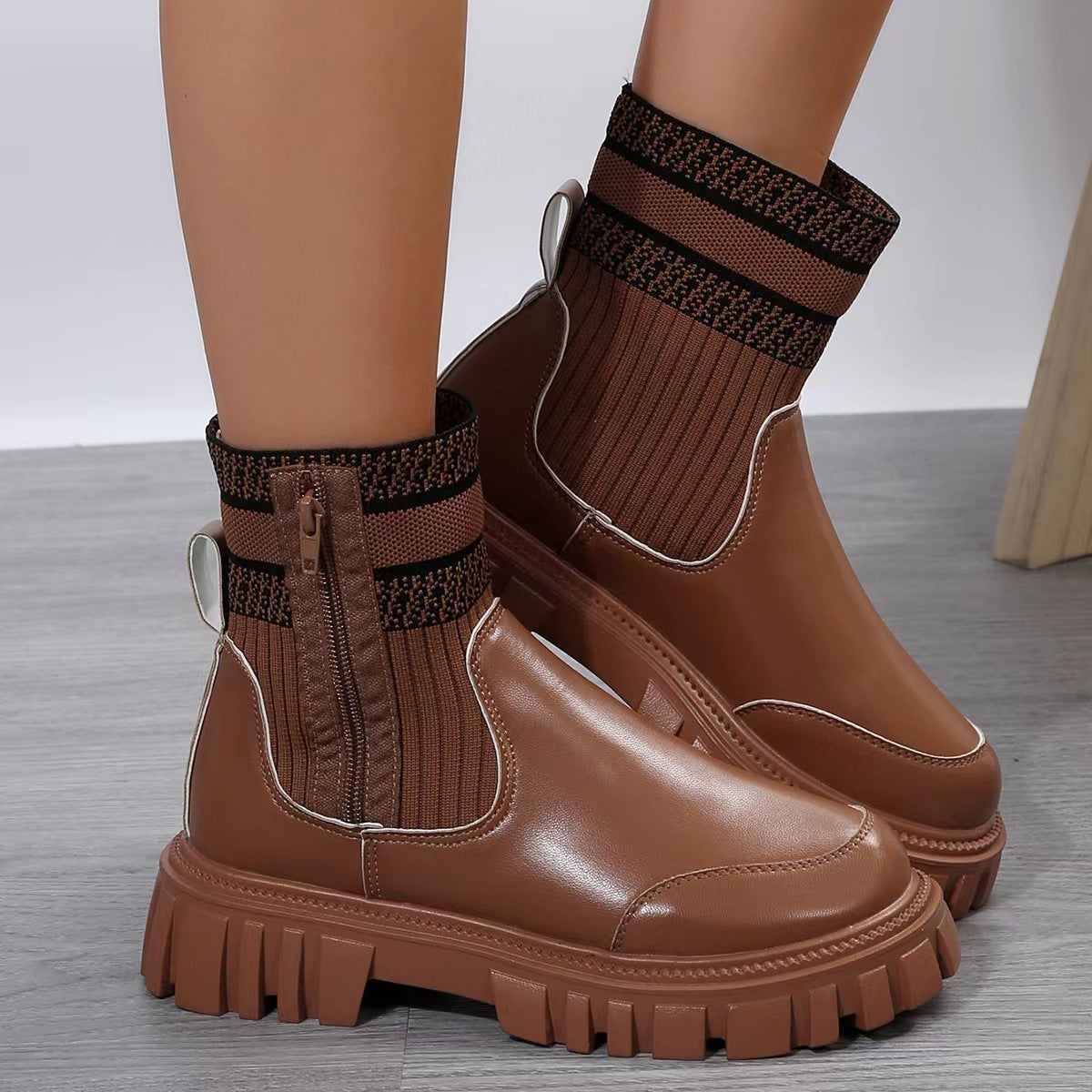 Hayley – Mittelhohe Stiefel mit Reißverschluss und rutschfester Sohle für Damen