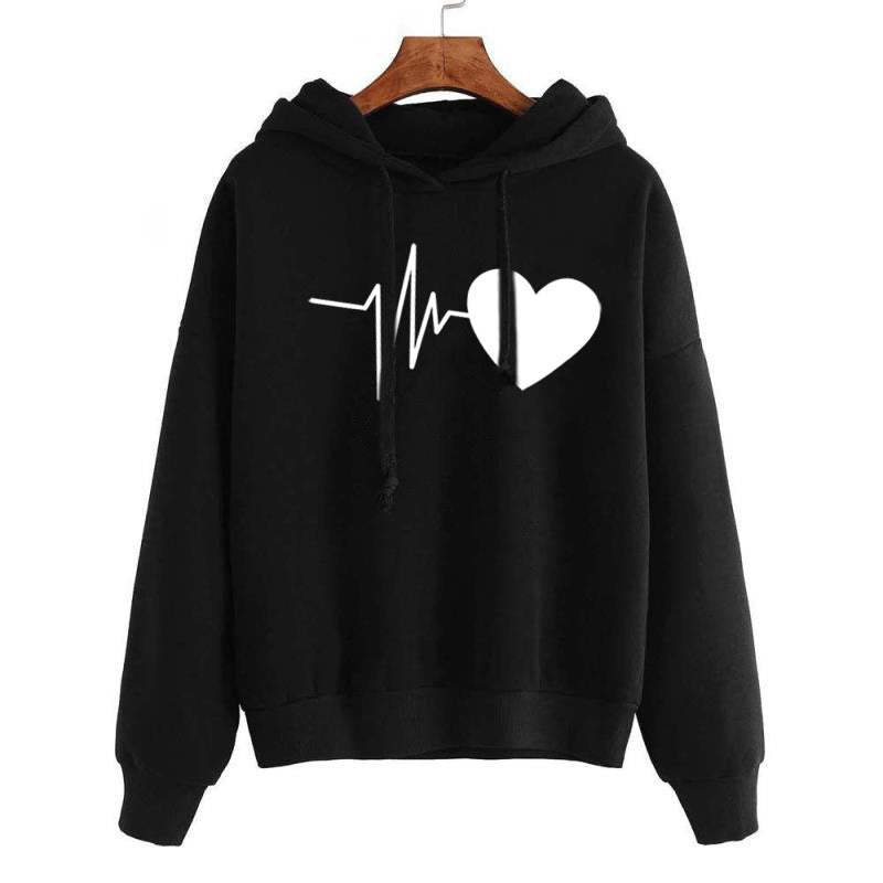 Holly – Damen Streetwear Hoodie mit Herzmuster