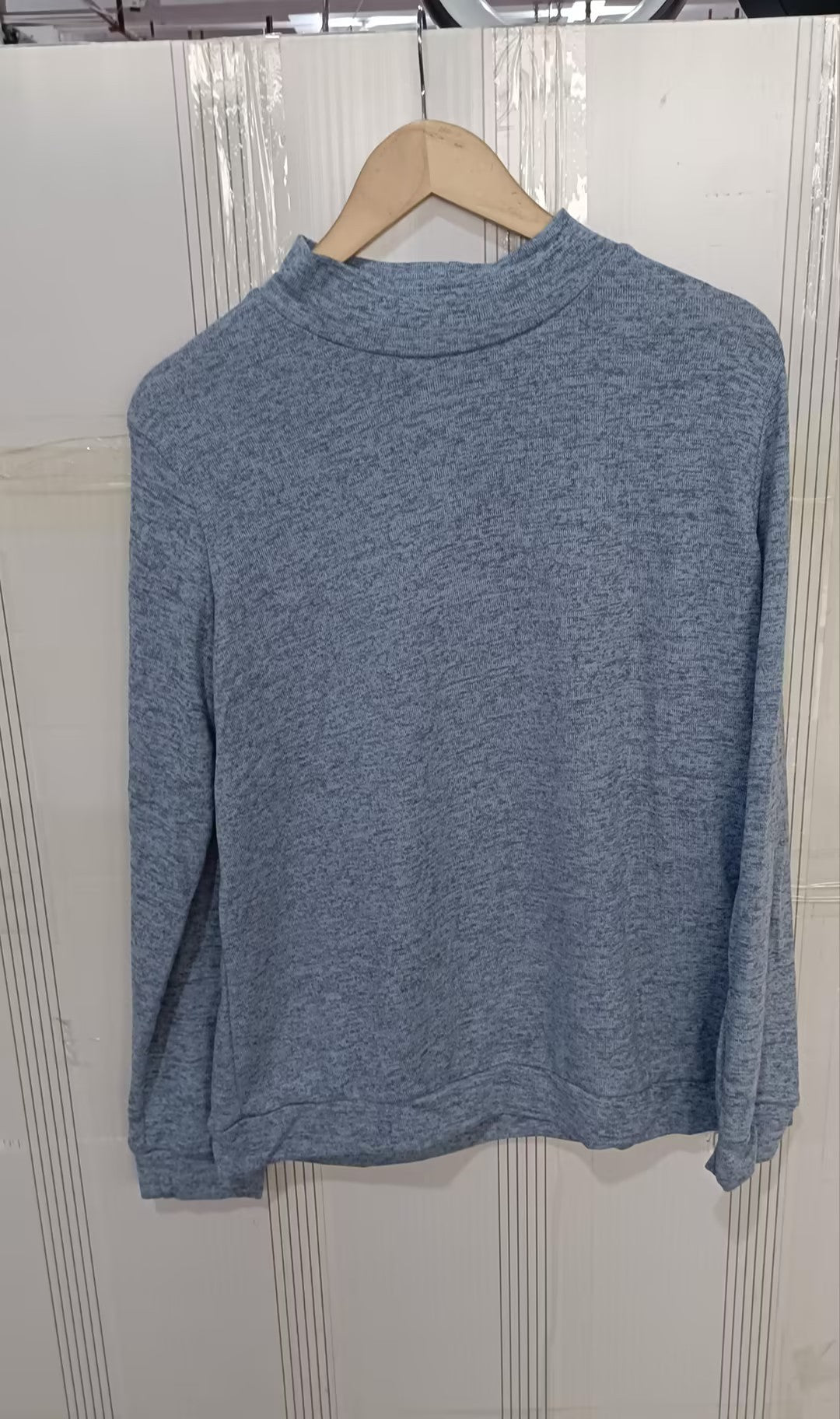Kathleen – Damenpullover in Einfarbiger Strickoptik