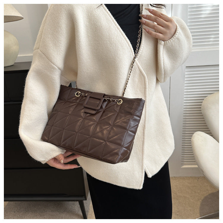 Deborah – Trendige Damen Kettentasche im Chanel-Stil