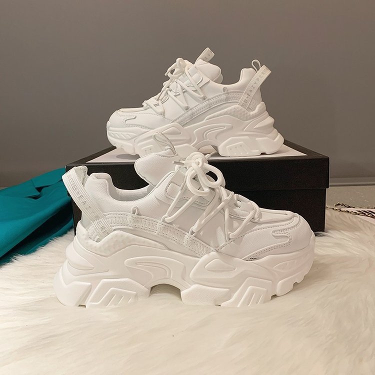 Phoebe – Trendige Damen-Sneaker mit Absatz