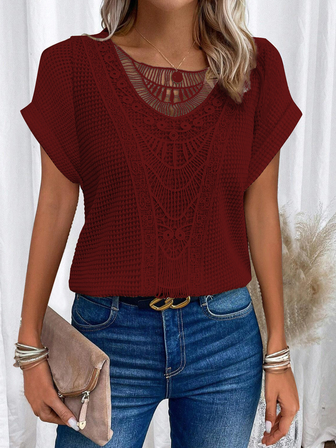 Gillian – Sommerliches T-Shirt mit Hohlmustern