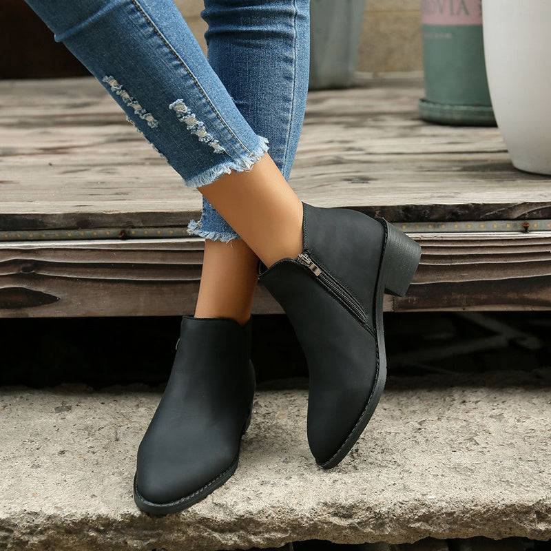 Shirley – Chunky Damenstiefel mit mittlerem Absatz und Seitenreißverschluss