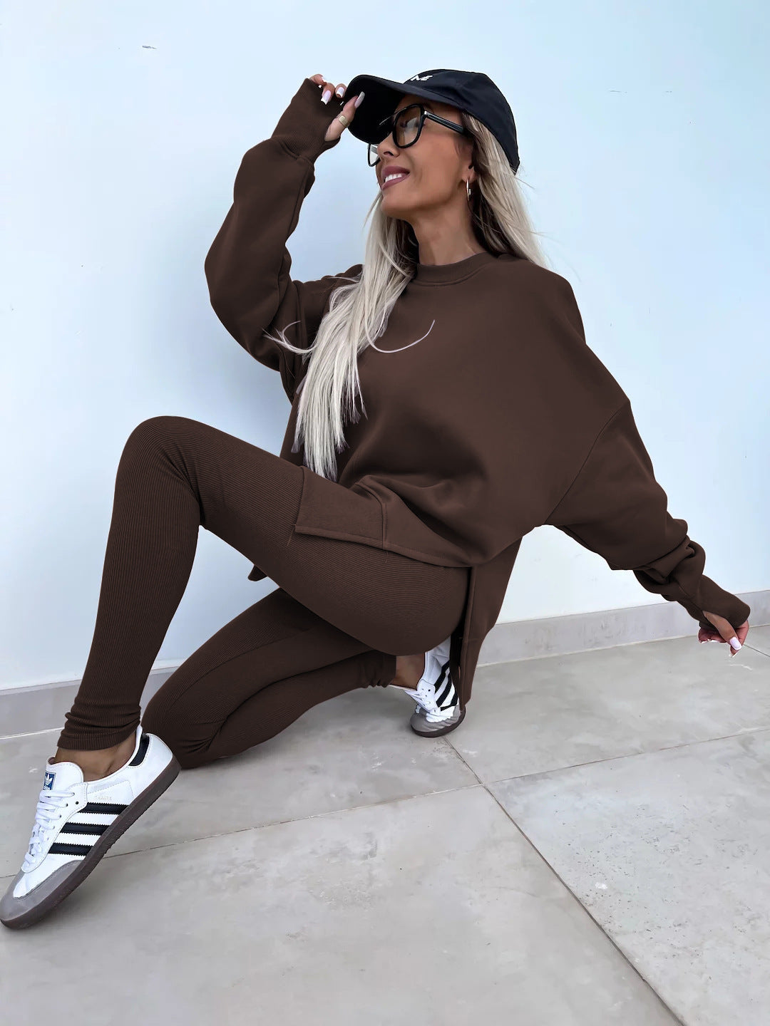 Judith – Lässiges Damen Sweater-Set mit Langarm und Schlitz