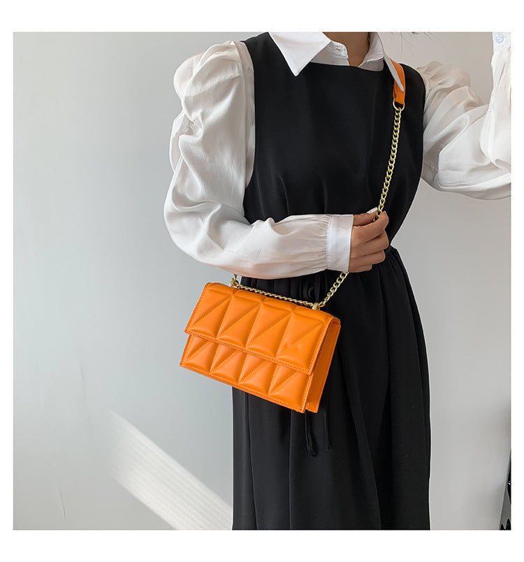 Phoebe – Modische Kettenschultertasche für Damen