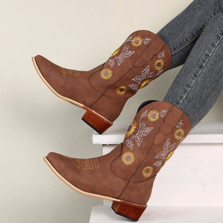 Zoe – Bestickte Sonnenblumen Martin Stiefel