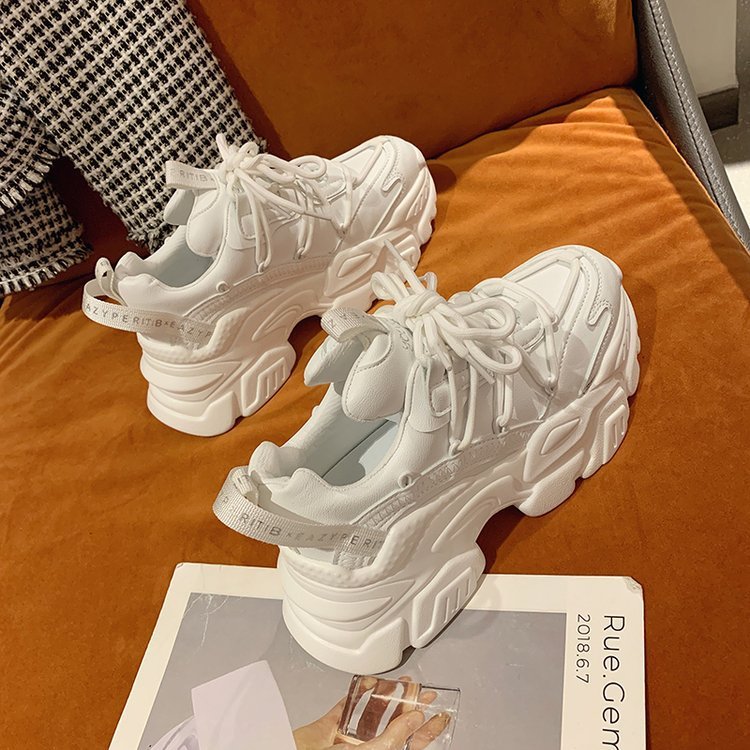 Phoebe – Trendige Damen-Sneaker mit Absatz