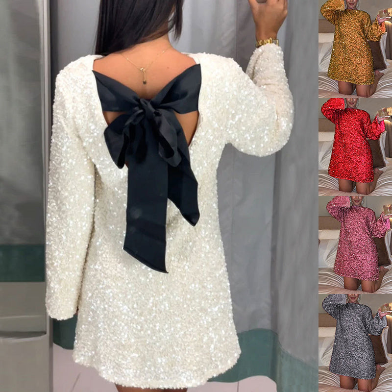 Barbara – Pailletten-Kleid mit Rückenschleife und Rundhalsausschnitt