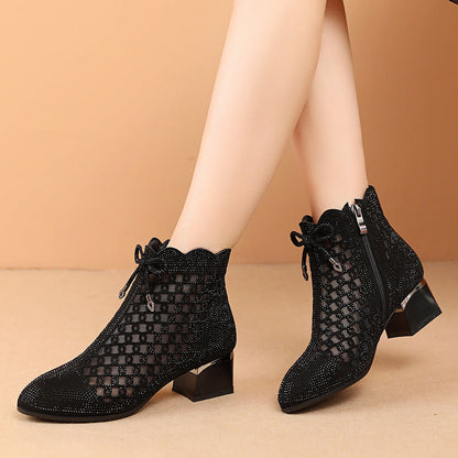 Amy – Sommerliche Damen-Stiefeletten mit Mesh und Cutouts