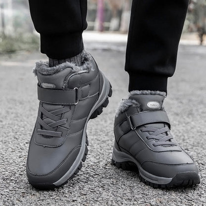 Helen – Warme Damenstiefel mit Plüsch und Klettverschluss