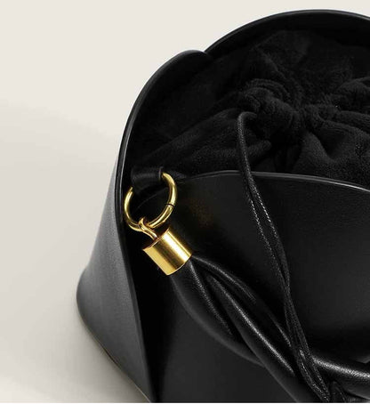Jean – Damenhandtasche aus veganem Leder mit Blumenmuster