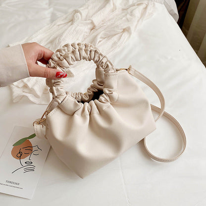 Natasha – Modische Eimer-Schultertasche im Western-Stil