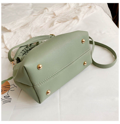 Natasha – Modische Eimer-Schultertasche im Western-Stil
