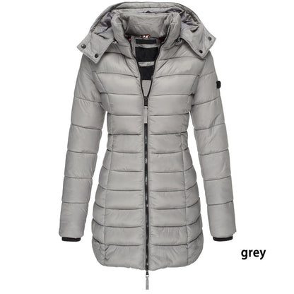 Ruby – Mittellange, Schlankgeschnittene Steppjacke