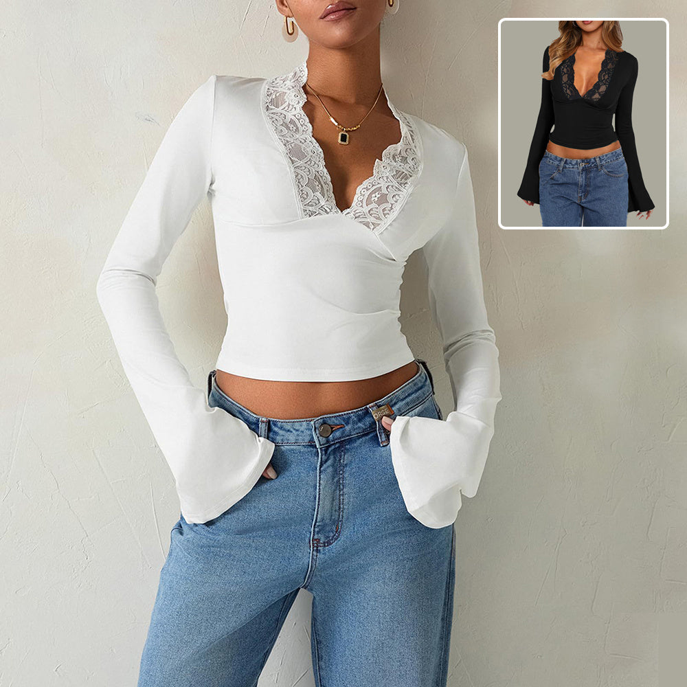 Fiona – Slim Fit Langarmshirt mit Spitze und Trompetenärmel