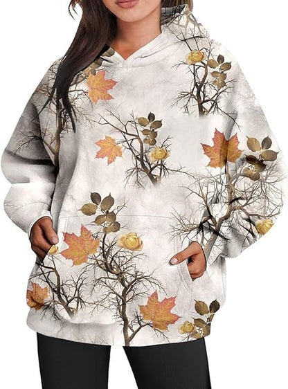 Louise – Oversize Damen-Hoodie mit Ahornblatt-Muster