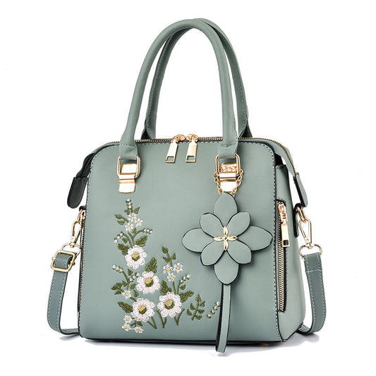 Jennifer – Bestickte Damenhandtasche mit Blumenmuster
