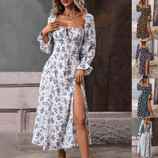 Rachael – Langärmliges Kleid mit Blumenmuster und Schlitz