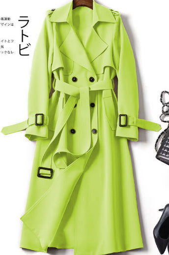 Zoe – Zweireihiger mittellanger Trenchcoat mit Bindegürtel