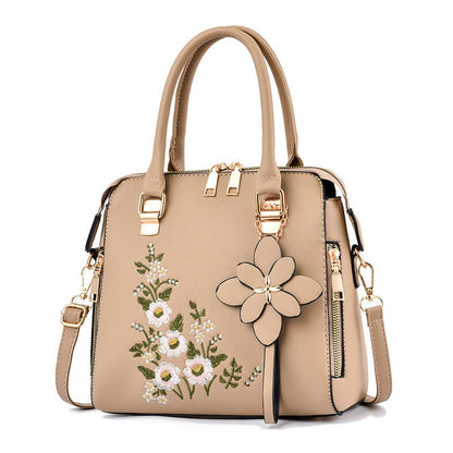 Jennifer – Bestickte Damenhandtasche mit Blumenmuster