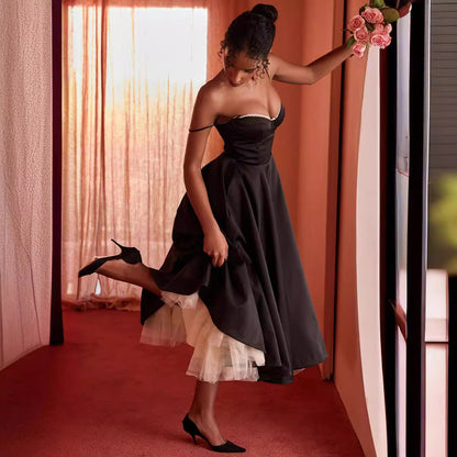 Julie – Langes ärmelloses Damenkleid mit V-Ausschnitt