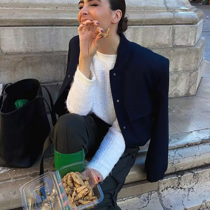 Lynda – Kurzjacke mit Stehkragen und Taschen