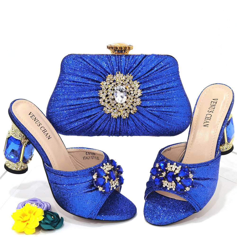 Imogen – Damenschuhe und Taschen mit afrikanischem Design
