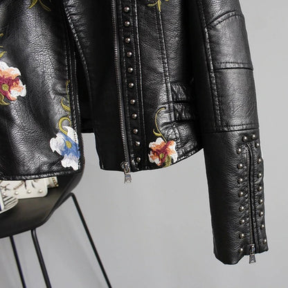 Damen Bikerjacke mit floraler Stickerei – Modische Übergangsjacke für Alltag und Ausgehen