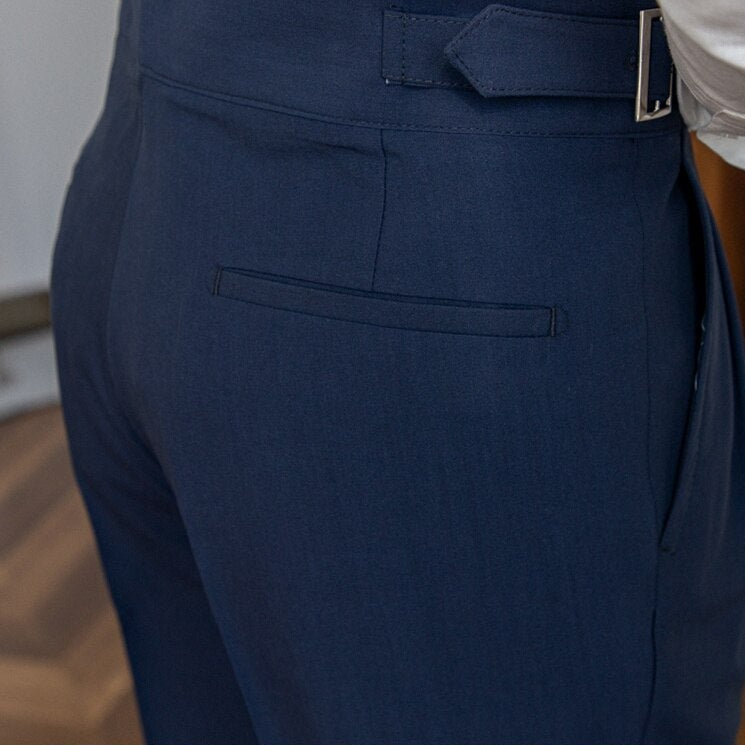 Herren Hochgeschnittene Maßanzughose mit Bundverstellung – Eleganter Business- und Freizeit-Look