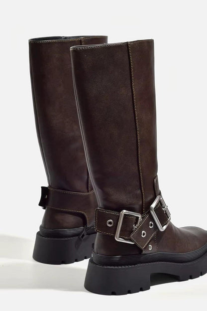 Damen Stiefel mit Schnallen und Plateausohle – Retro Look für Alltag und Freizeit