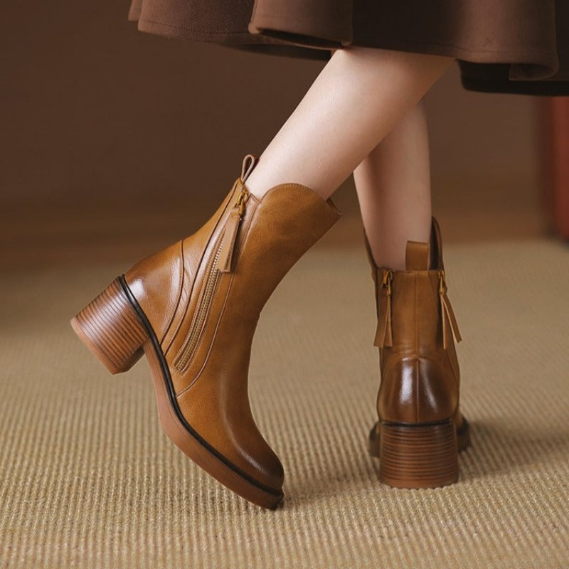 Damen Stiefelette mit Absatz – Eleganter Komfortschuh für Alltag & Büro