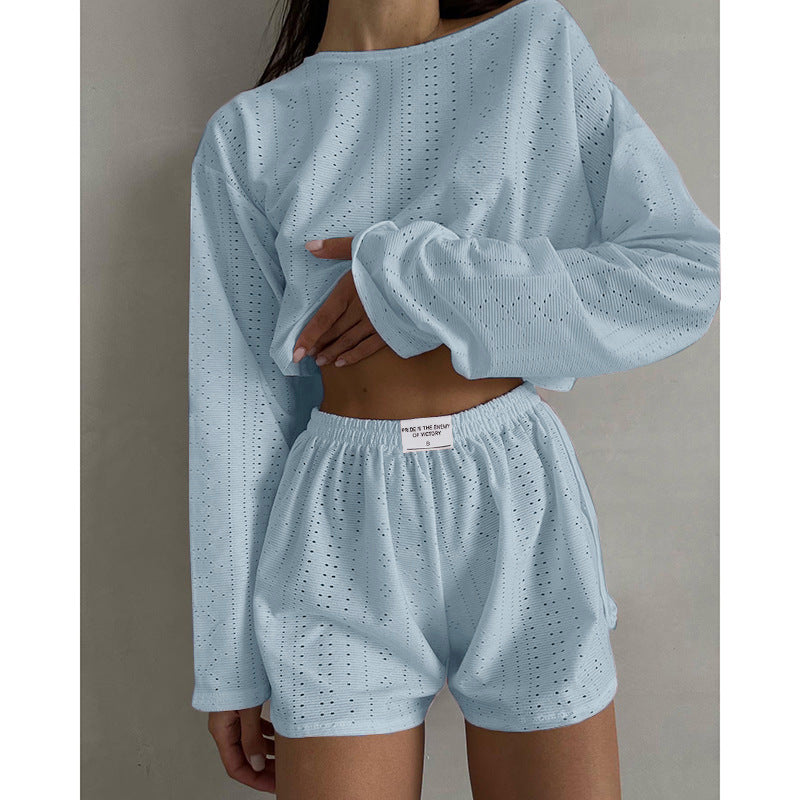 Hannah – Modisches Damen-Outfit mit Rundhals und elastischen Shorts