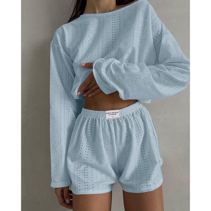 Hannah – Modisches Damen-Outfit mit Rundhals und elastischen Shorts