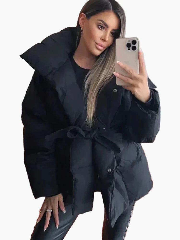 Damen Steppmantel mit Bindegürtel – Modischer Wintermantel für Alltag und Freizeit