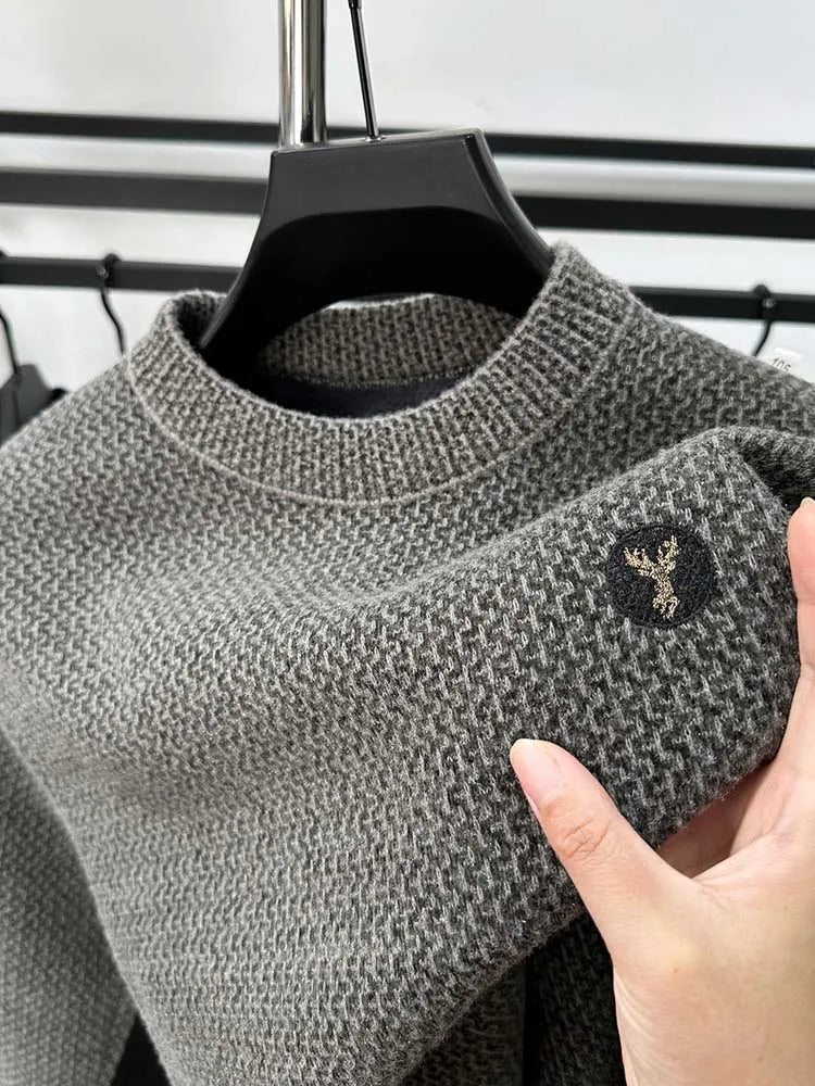 Andreas - Warmer Strickpullover mit Stickerei