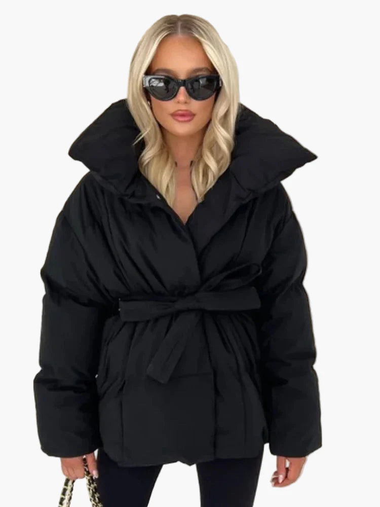 Damen Steppmantel mit Bindegürtel – Modischer Wintermantel für Alltag und Freizeit