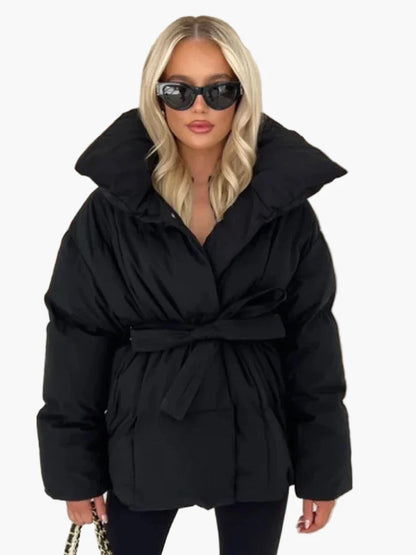 Damen Steppmantel mit Bindegürtel – Modischer Wintermantel für Alltag und Freizeit