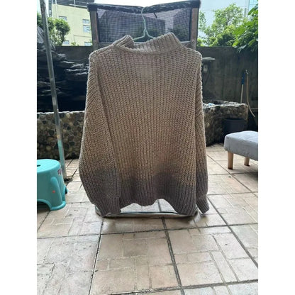 Anna - Eleganter Sweater mit Laternenärmeln