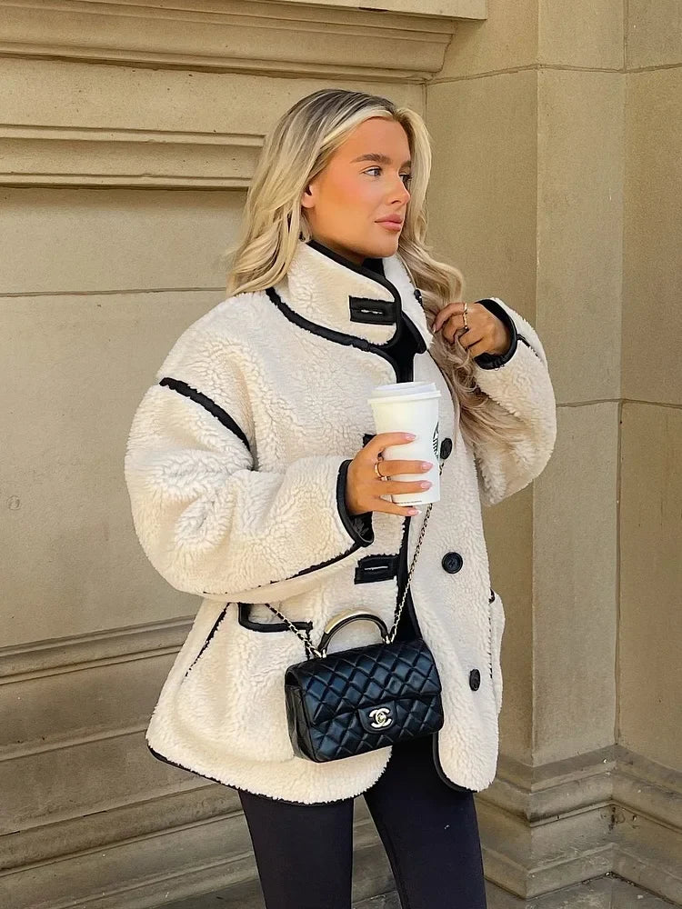 Damen Oversize Teddy-Jacke im modischen Streetstyle – Kuschelige Herbst- und Winterjacke für Freizeit und Alltag