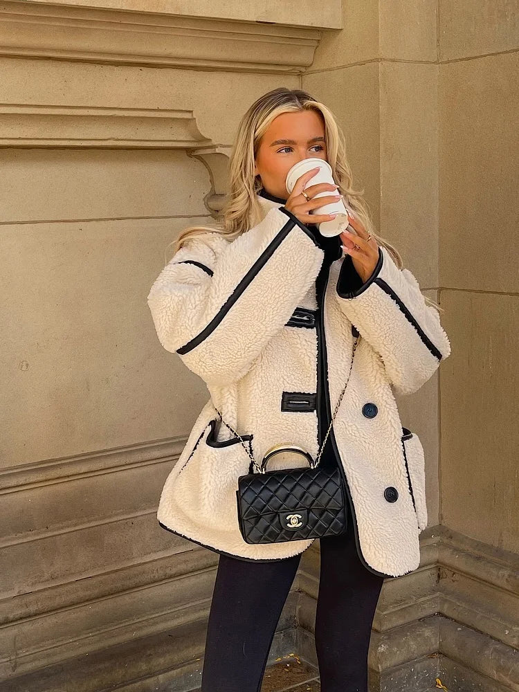 Damen Oversize Teddy-Jacke im modischen Streetstyle – Kuschelige Herbst- und Winterjacke für Freizeit und Alltag