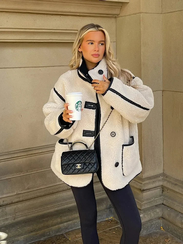 Damen Oversize Teddy-Jacke im modischen Streetstyle – Kuschelige Herbst- und Winterjacke für Freizeit und Alltag