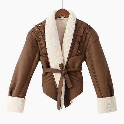 Damen Winterjacke im modernen Mantelstil mit Gürtel und kuscheligem Kragen – Stilvolle Jacke für kalte Tage