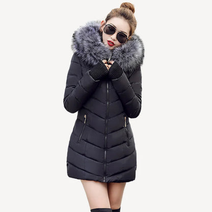 Clara – Winterjacke mit Kapuze für Damen