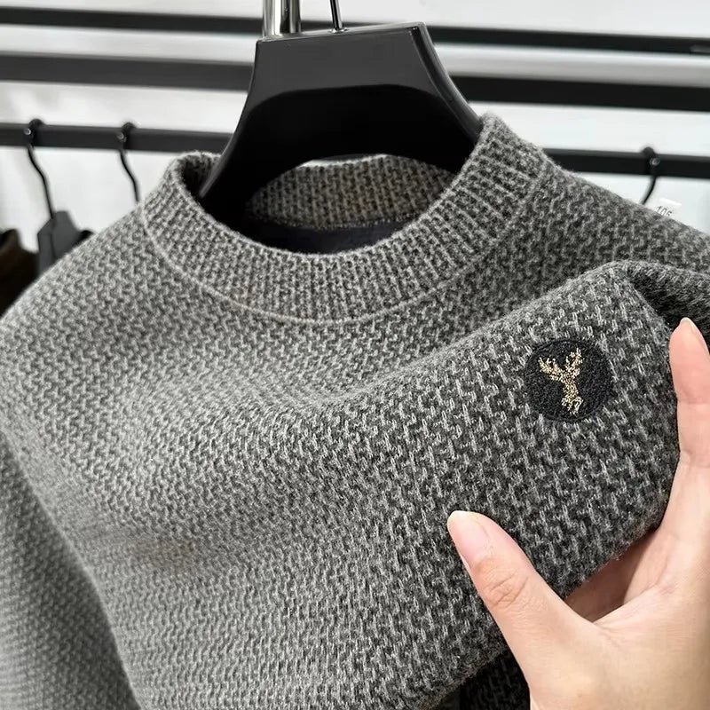 Andreas - Warmer Strickpullover mit Stickerei